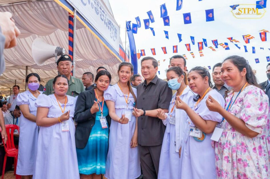 ព័ត៌មានសេដ្ឋកិច្ច៖ កំណើនរោងចក្រ ៤ ម៉ឺនកន្លែង និងឱកាសការងារ ២ លានកន្លែងនៅកម្ពុជា